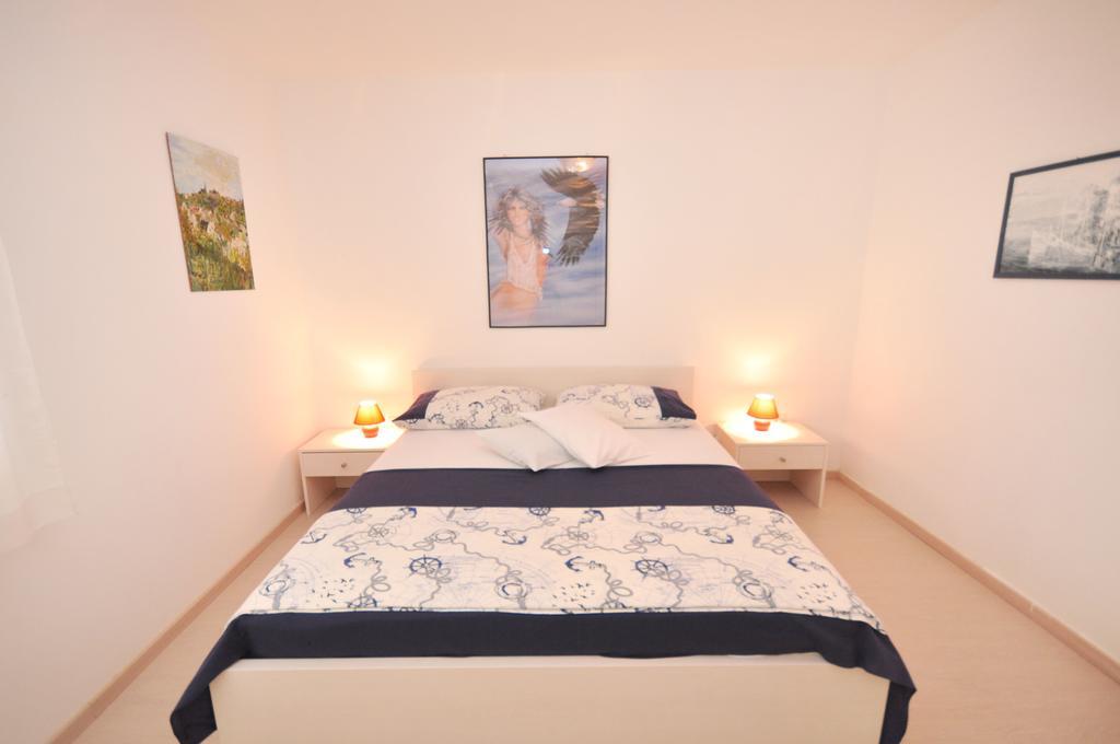 Apartments Zorka Leko Omis Room photo